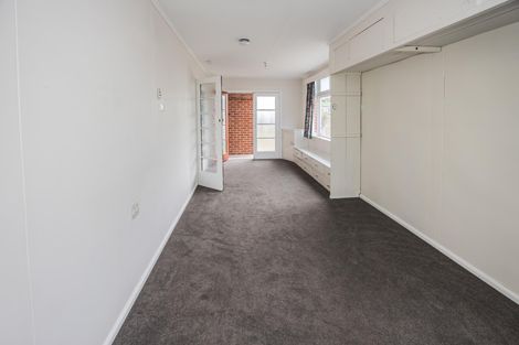 Photo of property in 1 Gladstone Drive, Oamaru North, Oamaru, 9400