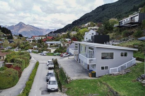 Photo of property in 36b Avalon Crescent, Fernhill, Queenstown, 9300
