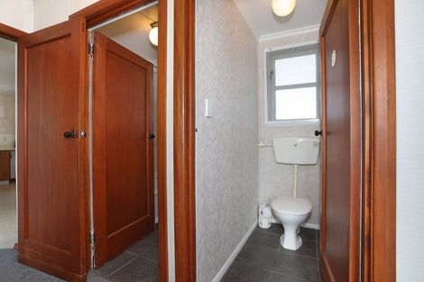 Photo of property in 18 Hammond Street, Marton, 4710