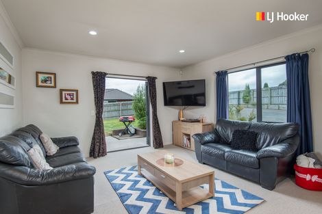 Photo of property in 30 Titri Road, Waihola, Outram, 9073