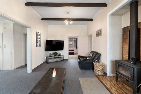 Photo of property in 64 Charlton Road, Gore, 9710