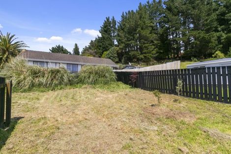 Photo of property in 2/47 Stockdale Street, Wainuiomata, Lower Hutt, 5014