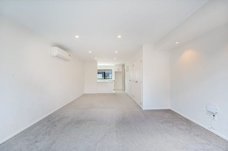 Photo of property in 46 Turret Lane, Hobsonville, Auckland, 0616