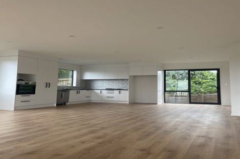 Photo of property in 1c Zion Road, Birkenhead, Auckland, 0626