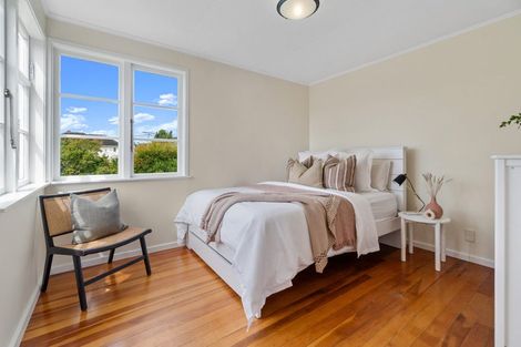 Photo of property in 47 Philomel Crescent, Bayswater, Auckland, 0622