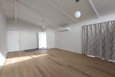 Photo of property in 1 Blanche Way, Half Moon Bay, Auckland, 2012