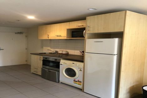 Photo of property in Tower Hill Apartments, 2g/1 Emily Place, Auckland Central, Auckland, 1010