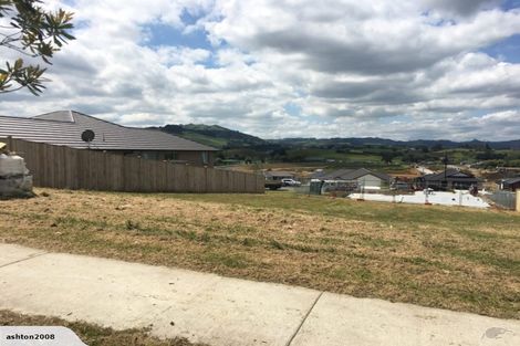 Photo of property in 6 Bellenden Crescent, Pokeno, 2402