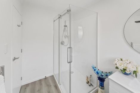 Photo of property in 1/96 Point Road, Monaco, Nelson, 7011