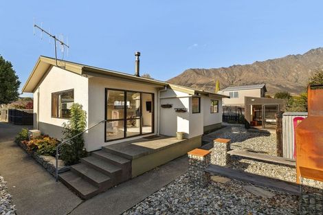 Photo of property in 23b Kawarau Place, Frankton, Queenstown, 9300
