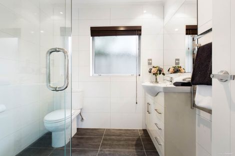 Photo of property in 10 Coolaghy Drive, Flat Bush, Auckland, 2019