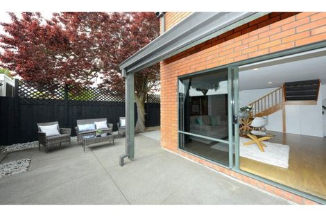 Photo of property in 2/188 Springfield Road, St Albans, Christchurch, 8014