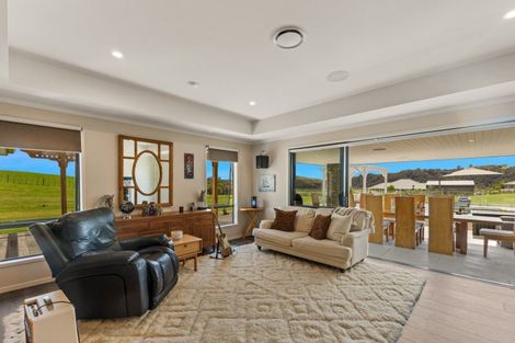 Photo of property in 1 Fernbird Grove, Kerikeri, 0294