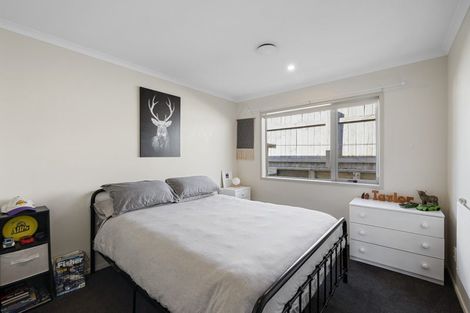 Photo of property in 22 Cyrus Street, Whalers Gate, New Plymouth, 4310