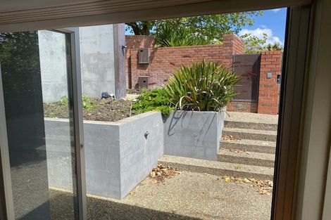 Photo of property in 35a Clifton Road, Hauraki, Auckland, 0622