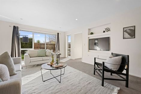 Photo of property in 6 Handley Crescent, Wigram, Christchurch, 8042