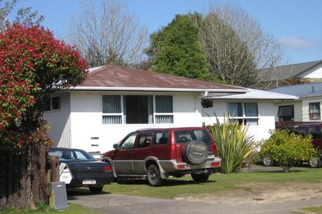 Photo of property in 100 Homedale Street, Pukehangi, Rotorua, 3015