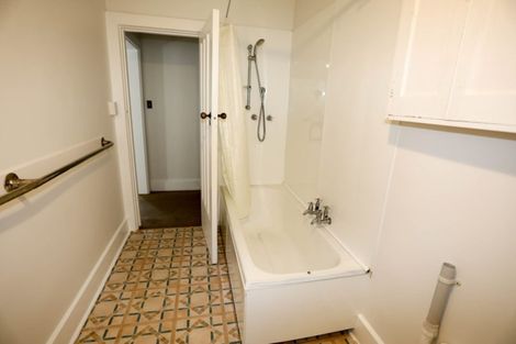 Photo of property in 6b Macmillan Avenue, Cashmere, Christchurch, 8022