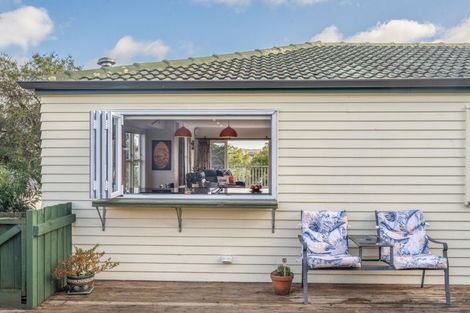 Photo of property in 3 Pauline Place, Bucklands Beach, Auckland, 2014