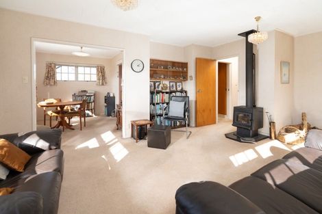 Photo of property in 1/154 Te Mata Road, Havelock North, 4130