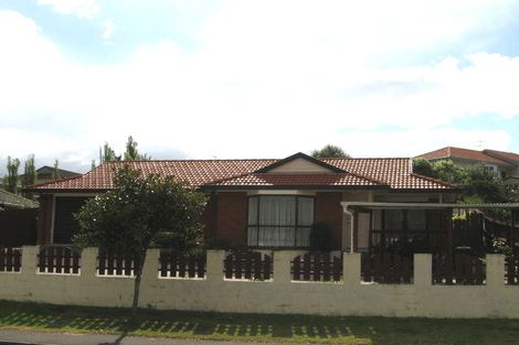 Photo of property in 63a Harmel Road, Glendene, Auckland, 0602