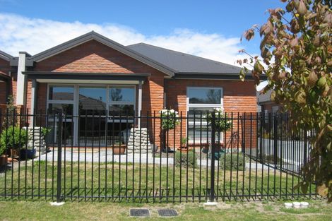 Photo of property in 9 Redfern Street, Northwood, Christchurch, 8051