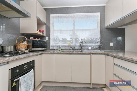 Photo of property in 64 Reynella Drive, Massey, Auckland, 0614