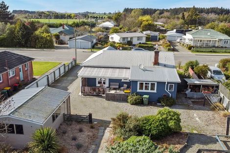 Photo of property in 6 Edward Street, Waimate, 7924