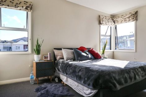 Photo of property in 8 Lewer Street, Karori, Wellington, 6012