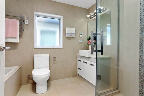 Photo of property in 17 Collier Drive, Flat Bush, Auckland, 2019