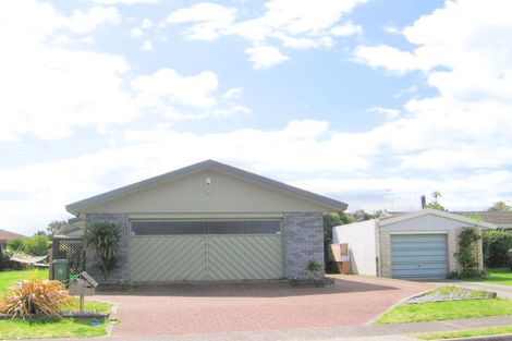 Photo of property in 15 Kinross Place, Mount Maunganui, 3116