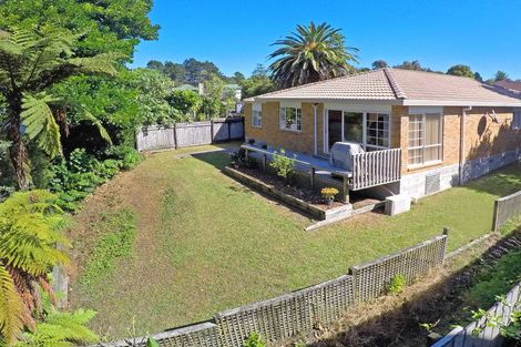 Photo of property in 32a Cutler Street, New Lynn, Auckland, 0600