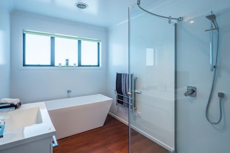 Photo of property in 97 The Drive, Paraparaumu Beach, Paraparaumu, 5032