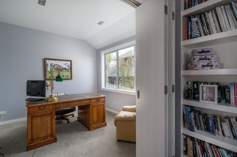 Photo of property in 8 Kurupae Road, Hilltop, Taupo, 3330