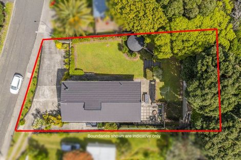 Photo of property in 19 Renown Road, Raumati South, Paraparaumu, 5032