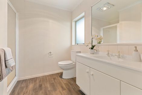 Photo of property in 15 Cloverlea Walk, Welcome Bay, Tauranga, 3112