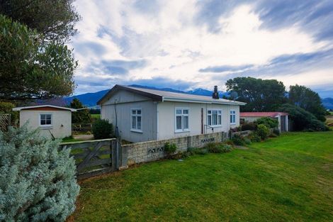 Photo of property in 79 Old Beach Road, Kaikoura Flat, Kaikoura, 7371