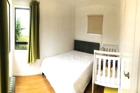 Photo of property in 8 Fortunes Road, Half Moon Bay, Auckland, 2012