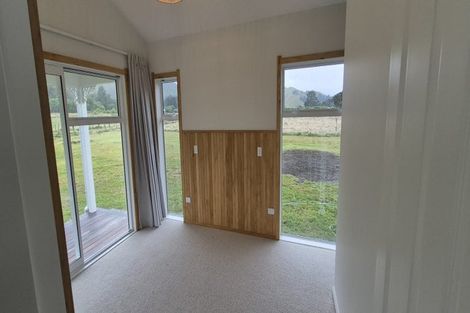 Photo of property in 24-26 Bucks Road, Tauwharenikau, Featherston, 5773