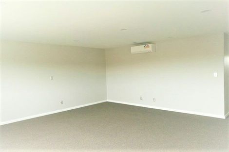 Photo of property in 39 Cavalli Road, Long Bay, Auckland, 0630