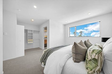 Photo of property in 56 Observation Green, Hobsonville, Auckland, 0616