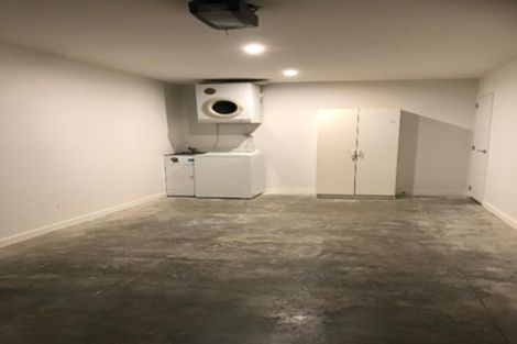 Photo of property in 1/12 Stanley Street, Berhampore, Wellington, 6023