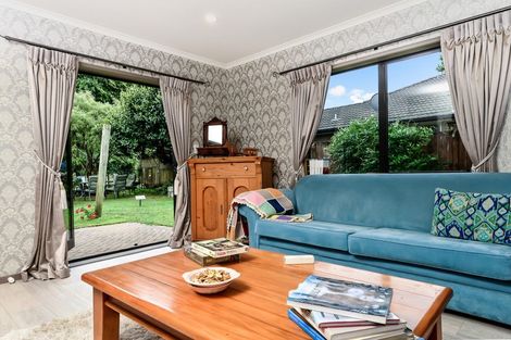 Photo of property in 37 Farringdon Avenue, Rototuna North, Hamilton, 3210