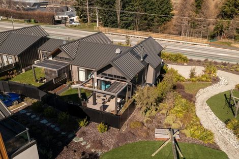 Photo of property in 6 Stamper Lane, Arthurs Point, Queenstown, 9371