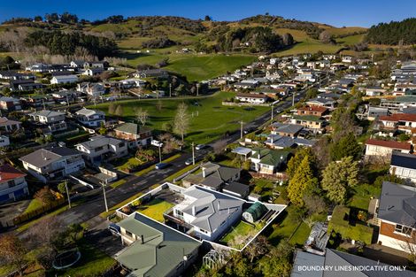 Photo of property in 5 Elwyn Crescent, Green Island, Dunedin, 9018