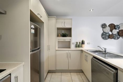 Photo of property in 5/7 The Avenue, Albany, Auckland, 0632