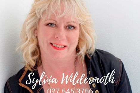 Photo of property in 55a Kempton Street, Greytown, 5712