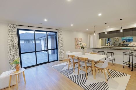 Photo of property in 121 Melksham Drive, Churton Park, Wellington, 6037