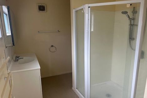 Photo of property in 42b Evans Road, Weymouth, Auckland, 2103