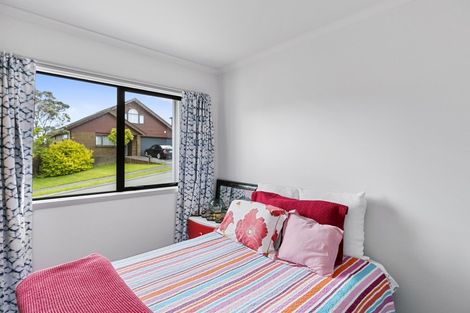 Photo of property in 10 Landsdowne Terrace, Karori, Wellington, 6012